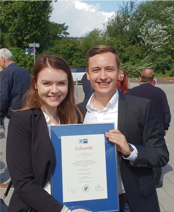 Kristina Hofmann und Fabian Logemann sind für ihre Leistung ausgezeichnet worden