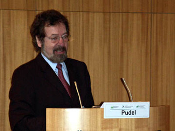 Prof. Dr. Volker Pudel