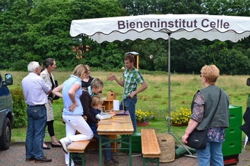 Stand des Bieneninstitutes