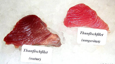 Thunfisch vor einer Behandlung mit Kohlemmonoxid (links) und danach (rechts)