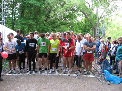 Insgesamt 75 Staffeln starteten im Jahr 2007 beim 8. Behördenmarathon.