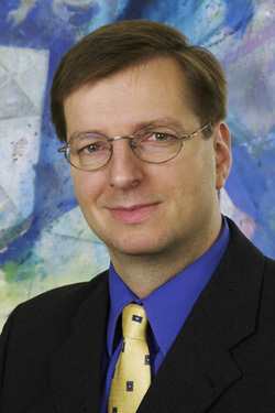 Dr. Thomas Heberer